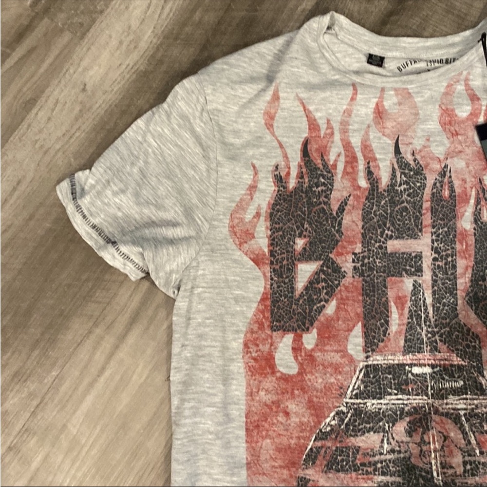 Dope shirt you get what you see. Give you bad ass powers πͺπ» π π₯ π¨ size : L - Picture 3 of 7